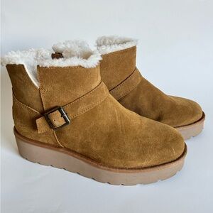 Koolaburra Tan Suede Winter Boots
